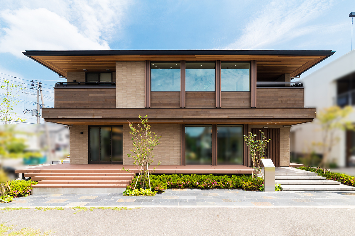 住友不動産ハウジング