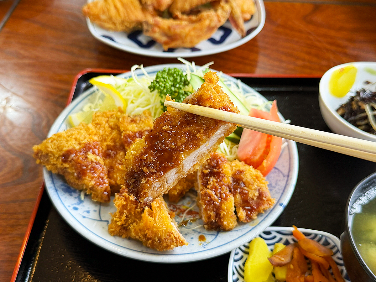 ヒレカツ定食 箸上げ
