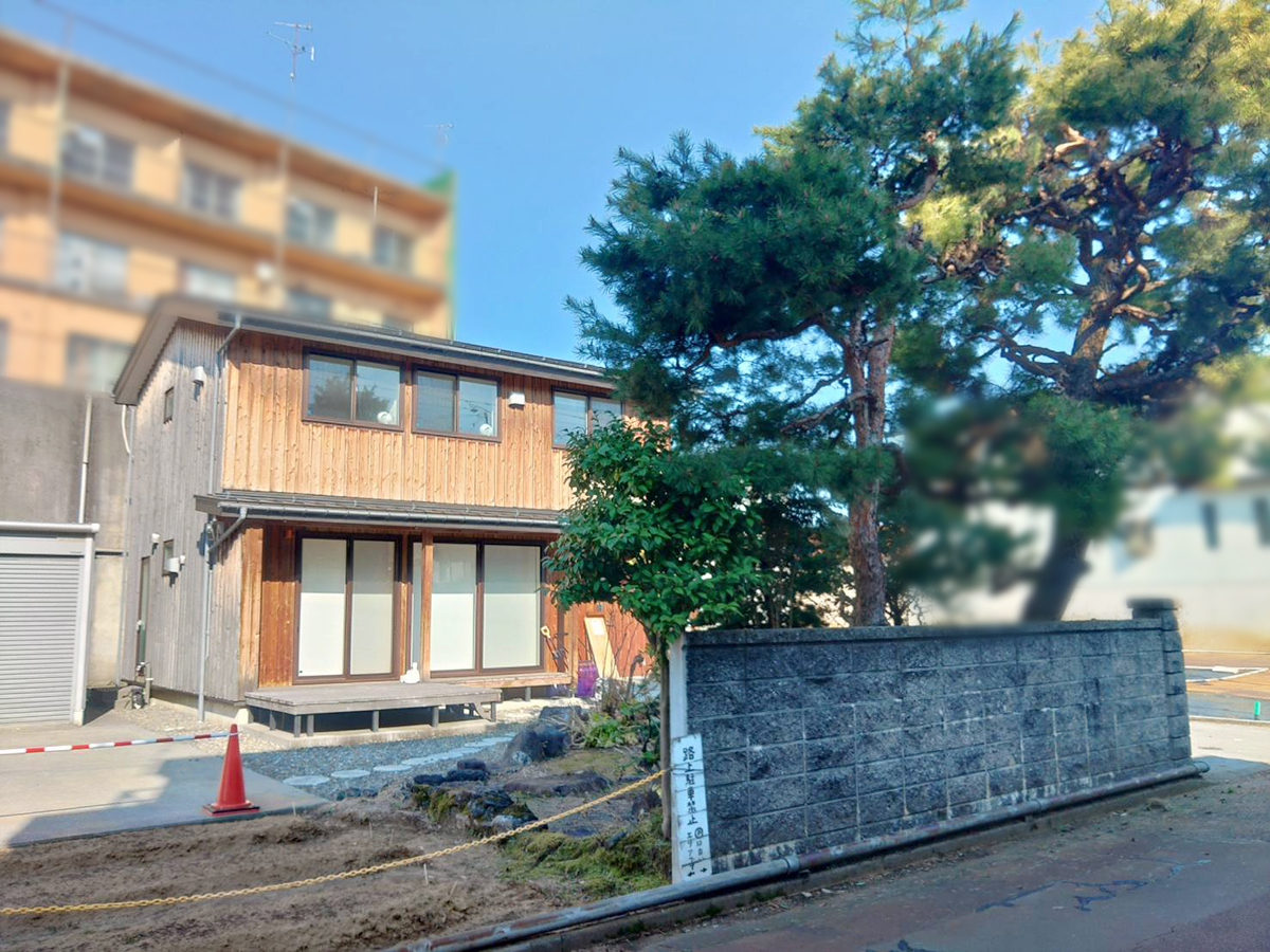 旅するごはん家 journey & kitchenの周辺