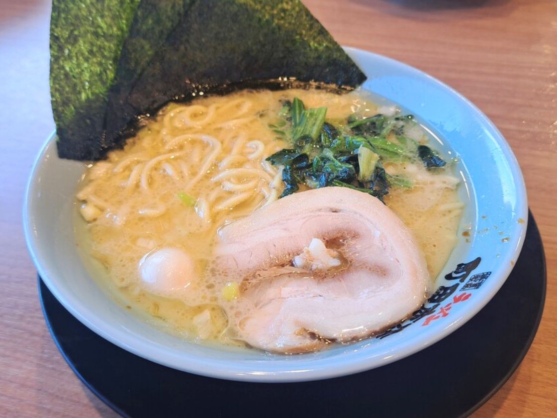 町田商店のラーメン