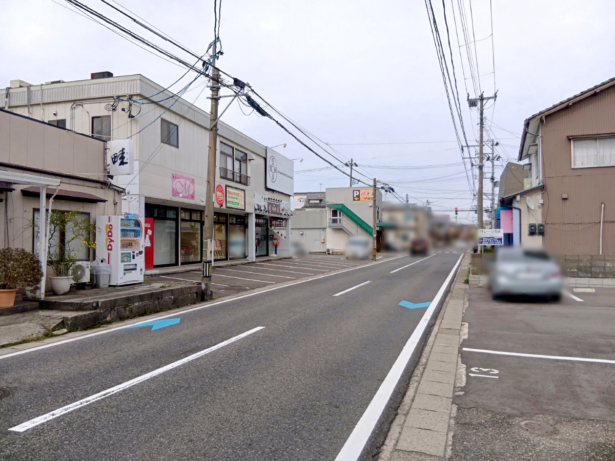 肉まんだらけの店 セントラルキッチン＆越後石山店の場所