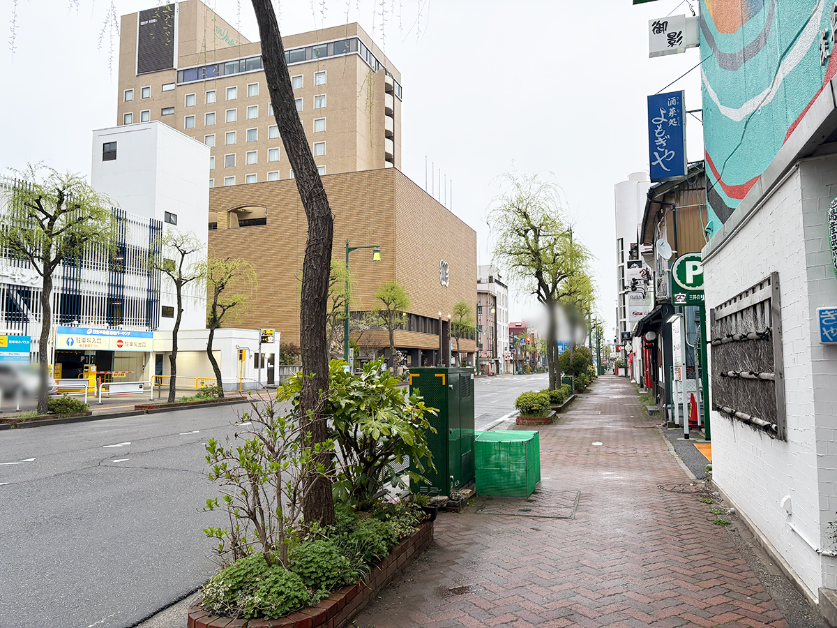 割烹のぐちの周辺