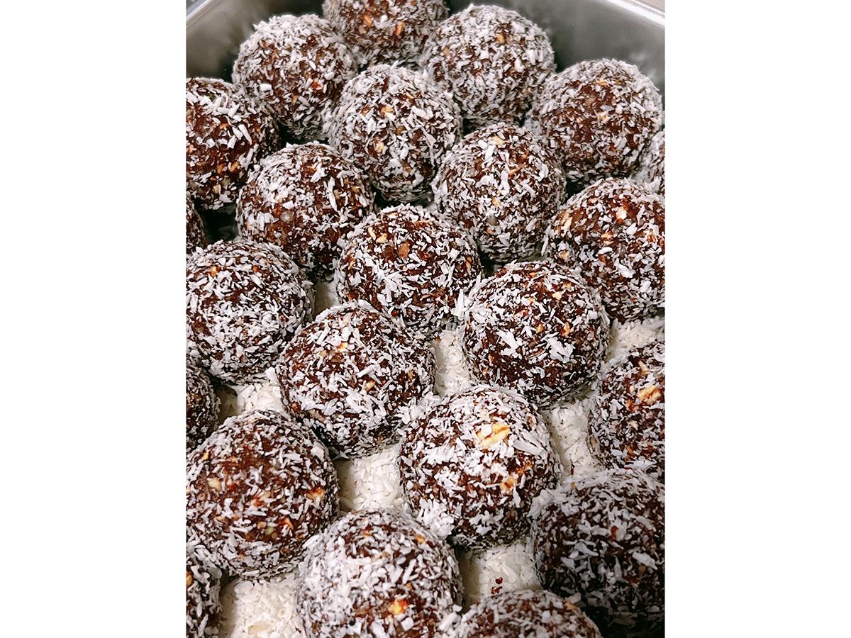 暮らしの喫茶 ひとひののブリスボール