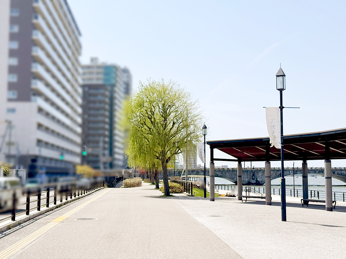 万代テラス ハジマリヒロバの場所