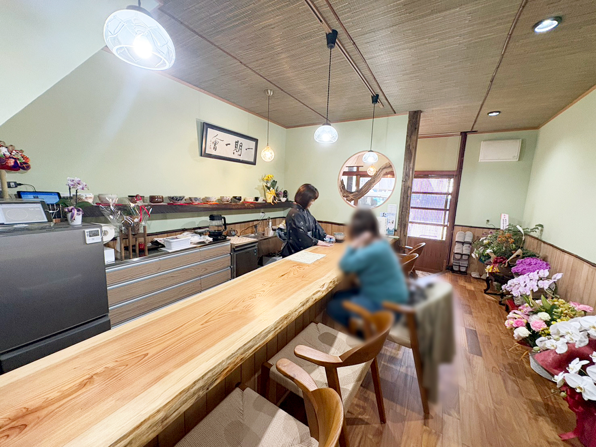 お抹茶じかん 藤喜の店内