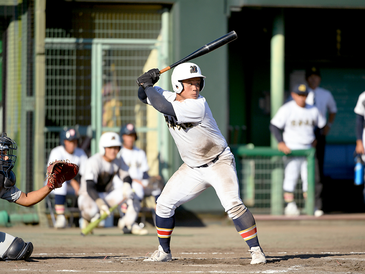 強打の日本文理の主砲、秦内野手