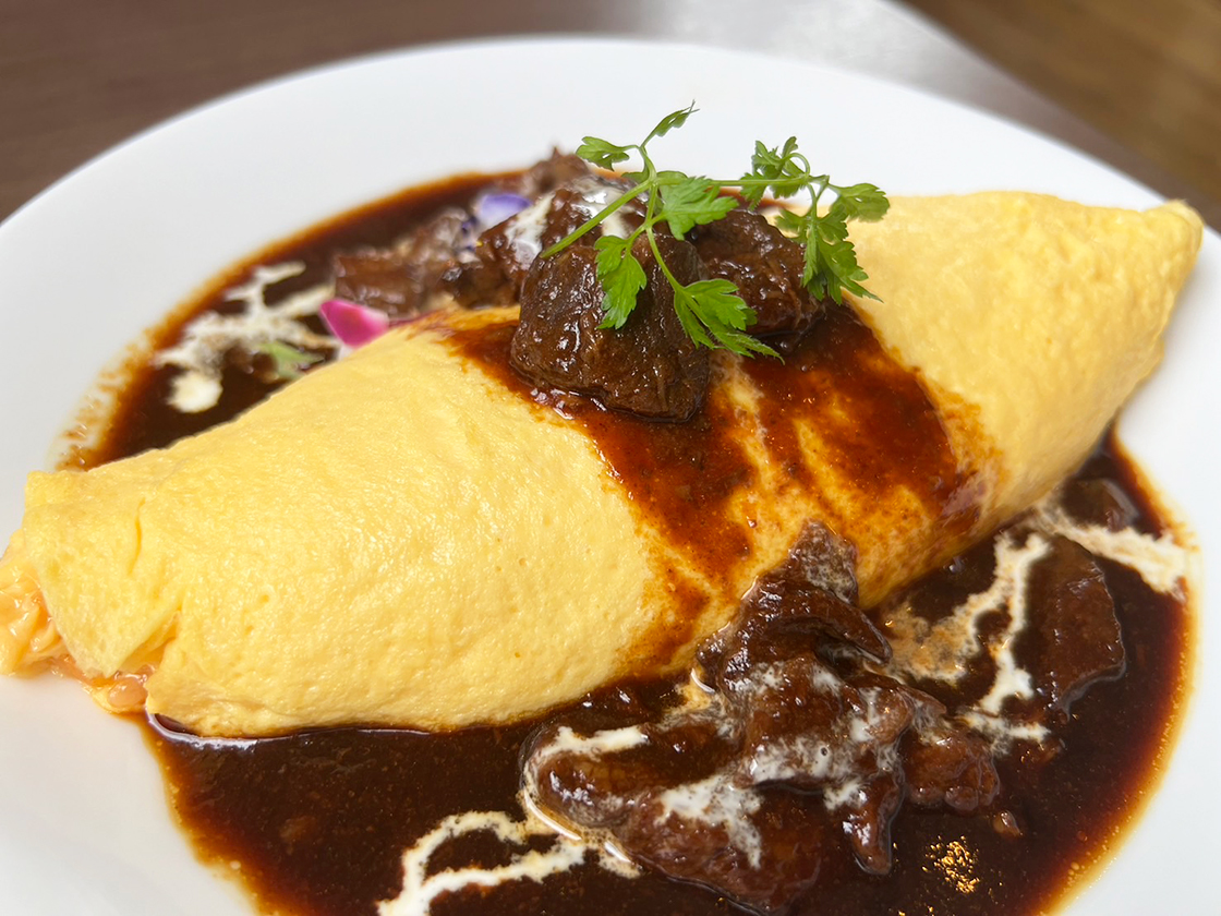 Bistro Canariaのトロトロビーフシチューオムライス