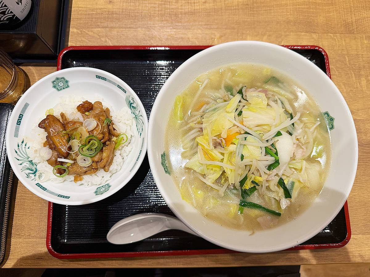 熱烈中華食堂日高屋 新潟駅前店　野菜タンメン