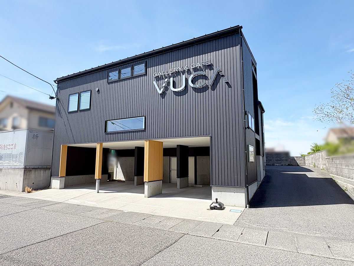 GALLERY AND CAFE VUCAの外観