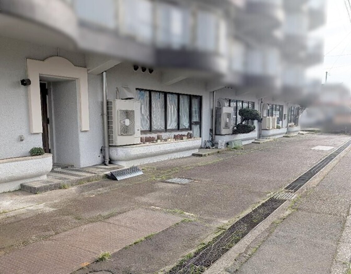 まっくうしゃ 上近江本店の場所