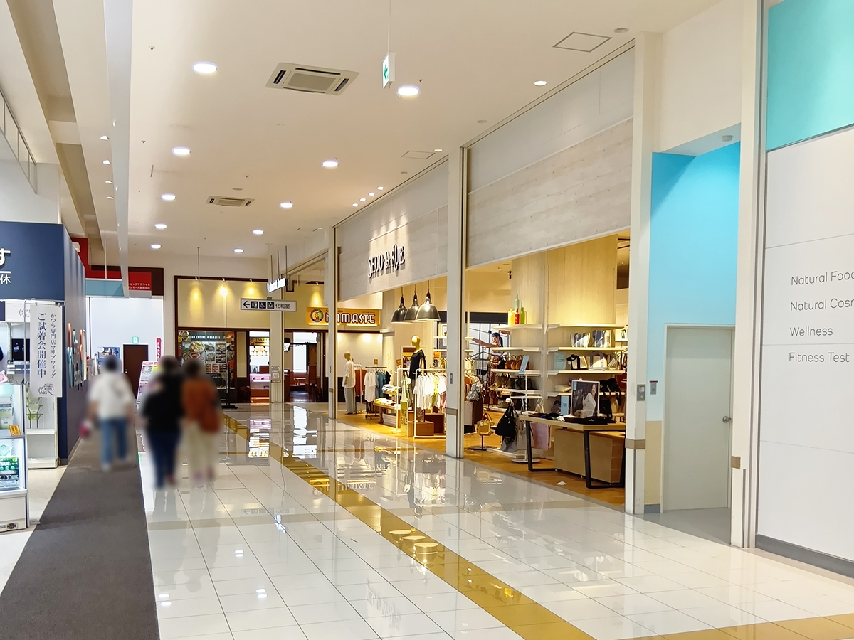 SHOO・LA・RUE (シューラルー) イオンモール新発田店