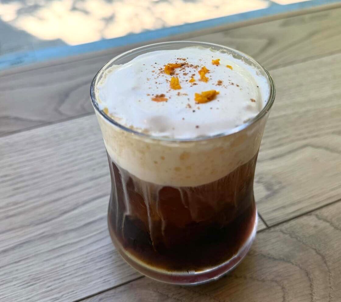 cafe & bar triadのモンブランコーヒー