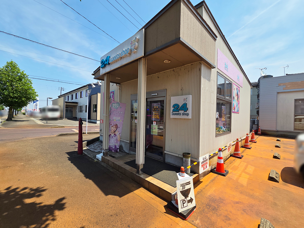 24スイーツショップ 長岡店の外観