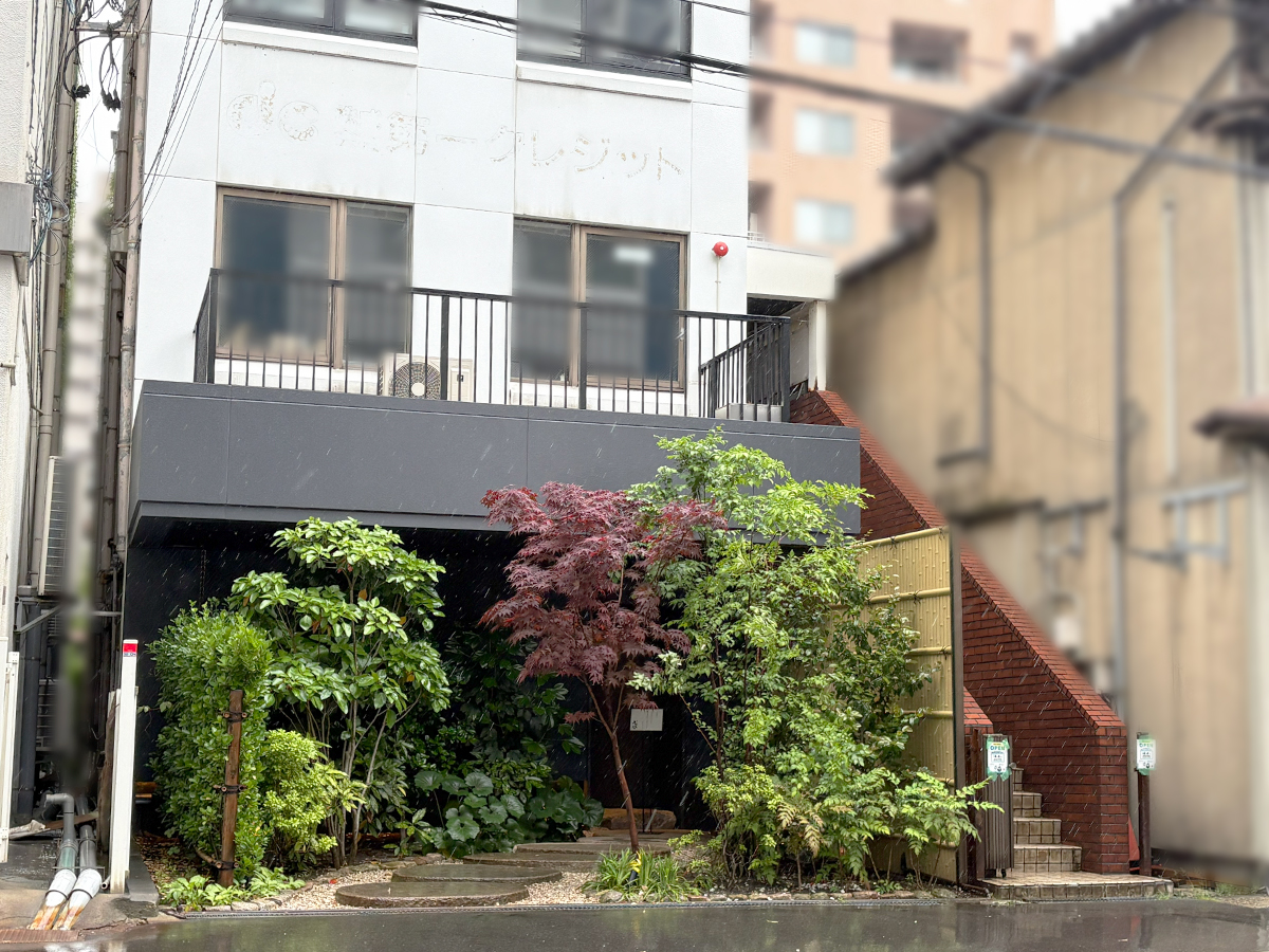 RETOLI 古町店の外観