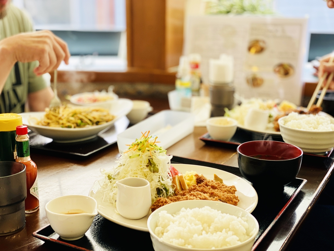 外食のイメージ