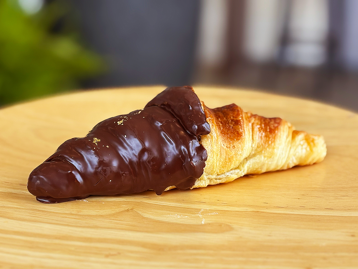 100日だけのチョコクロワッサン by Tony Bake 新潟空港通り店のスウィート