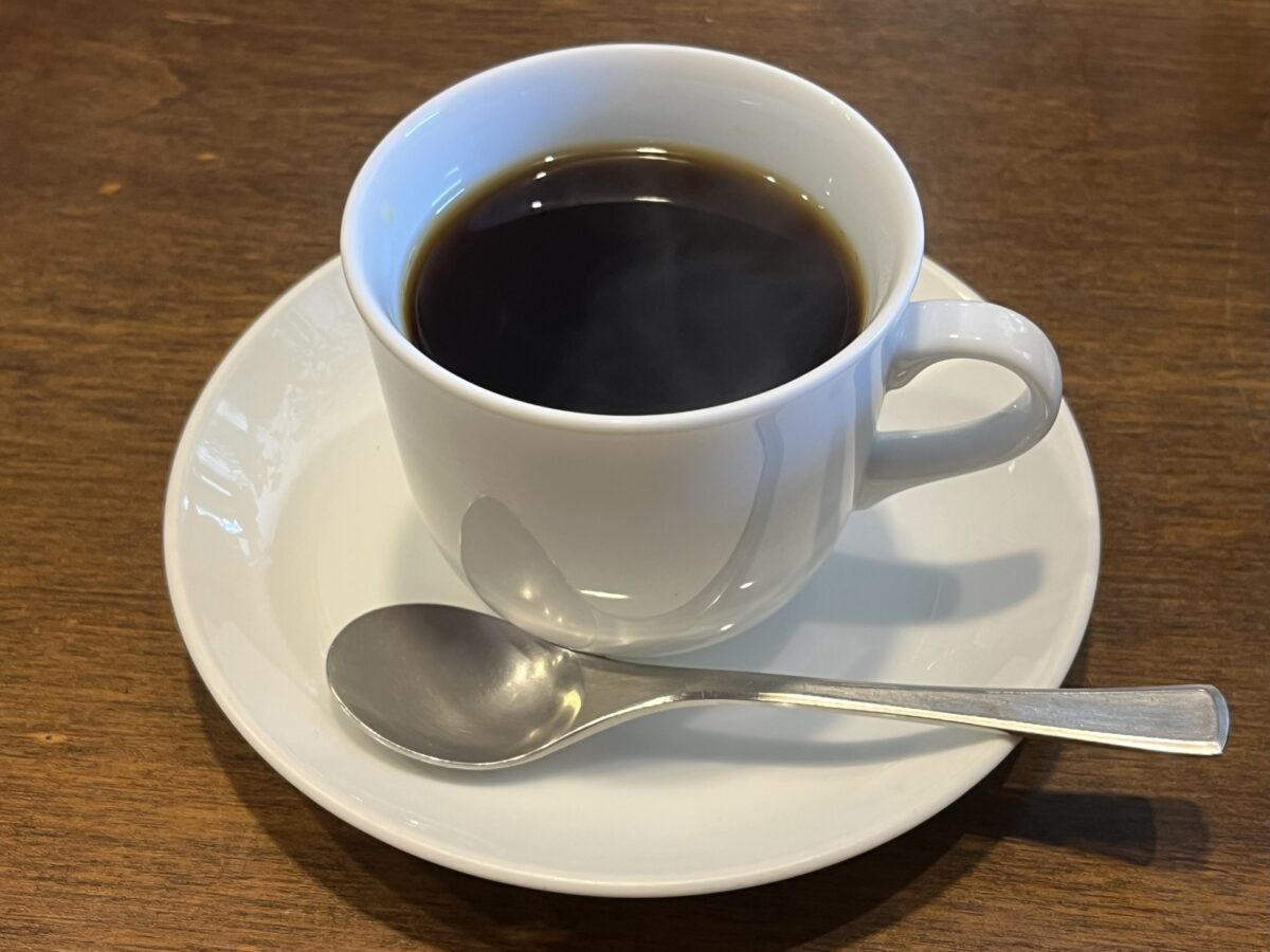 食後のコーヒーのイメージ