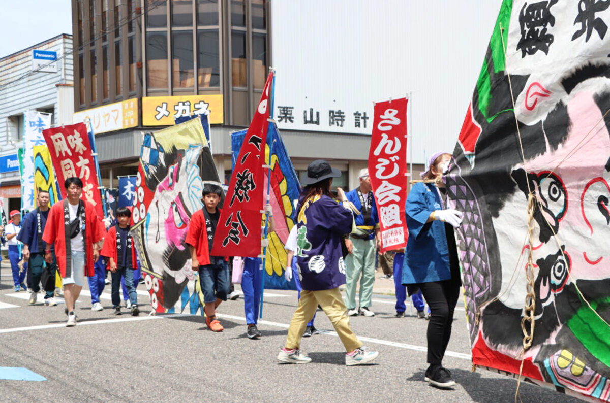 白根大凧合戦