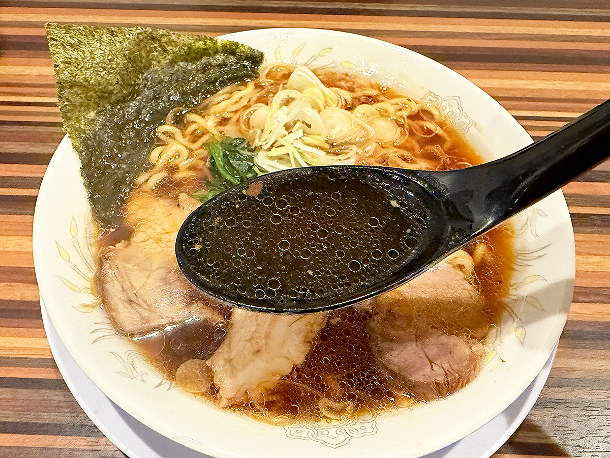 越後長岡 いちまる食堂　越後長岡生姜醤油ラーメン