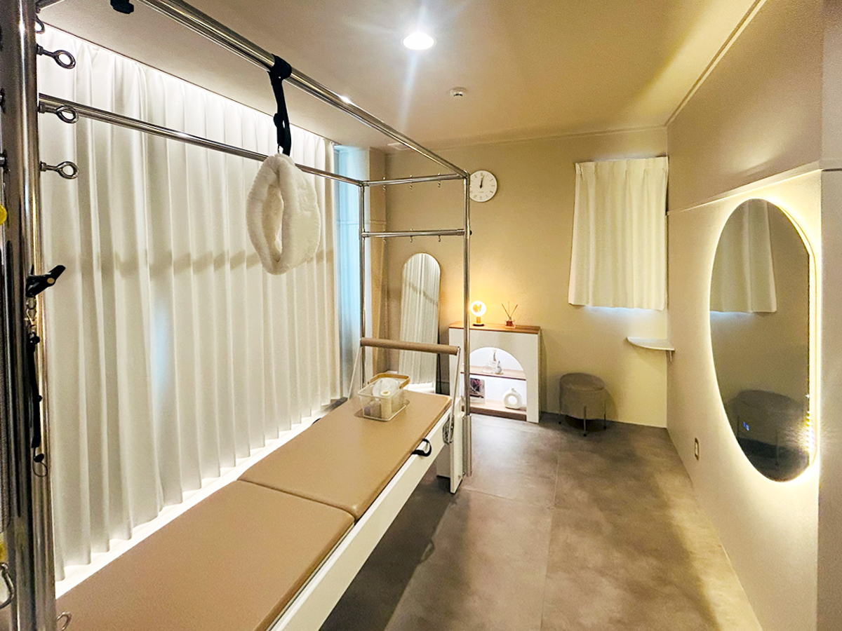 OND PILATESのパーソナルレッスンスタジオ