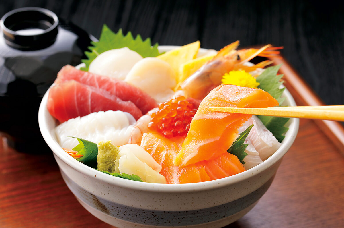 日本海 おさかな市場の選べる海鮮丼