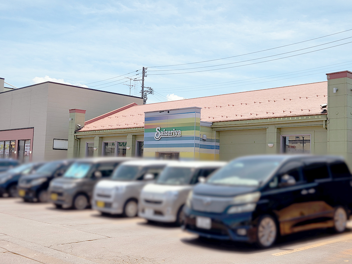 サイゼリヤ 長岡今朝白店の外観