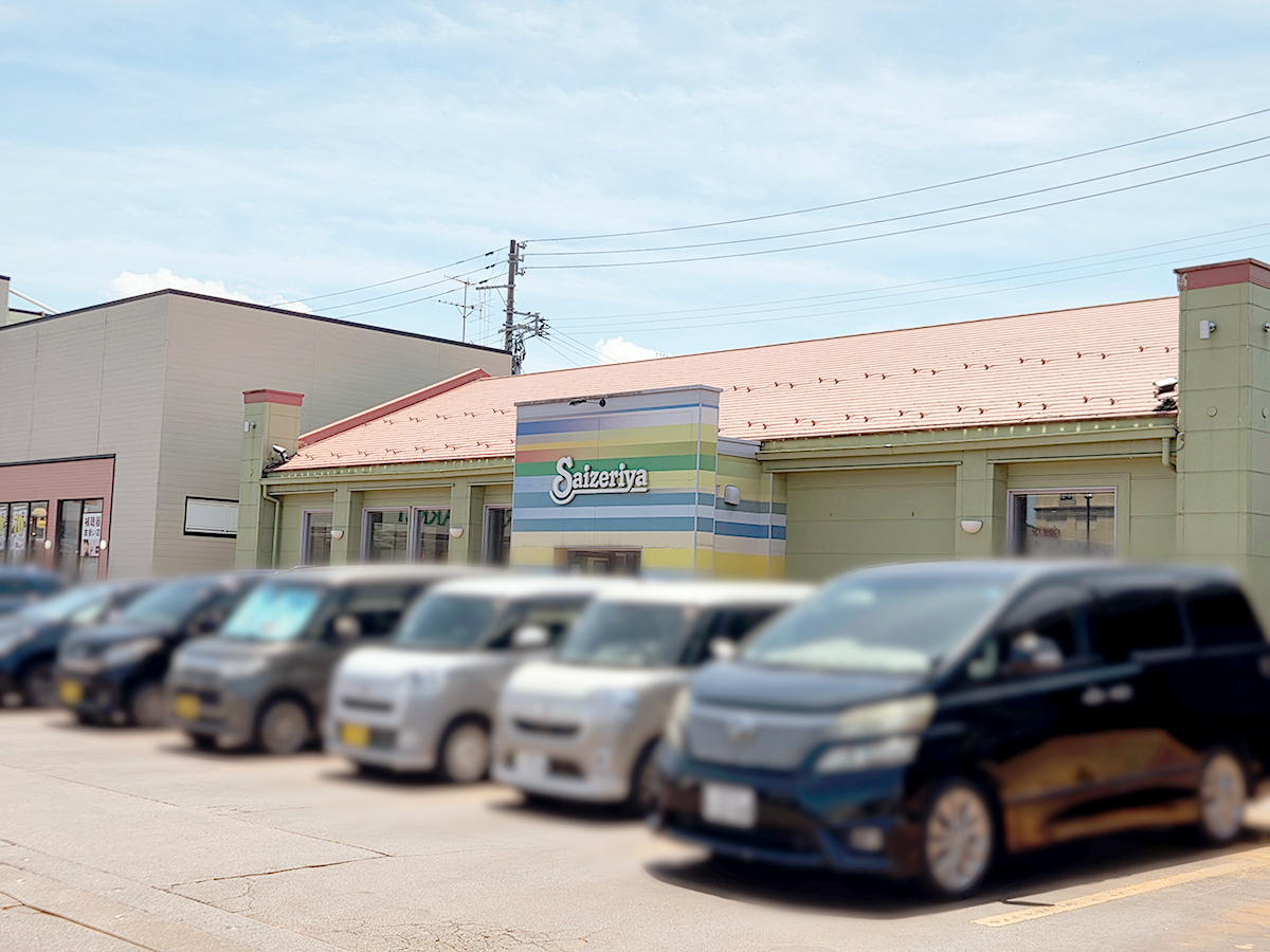 サイゼリヤ 長岡今朝白店の外観