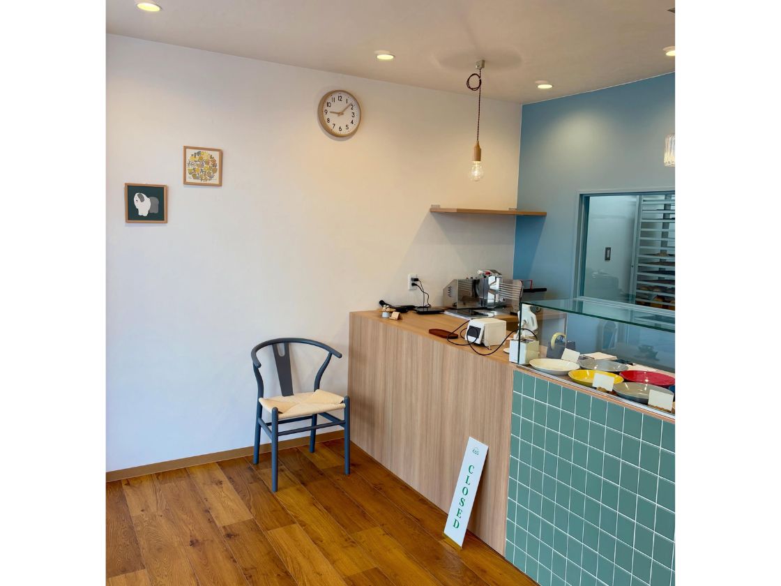 BAKERY KöSの店内