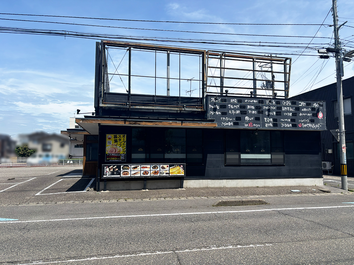 ラーメン豚山 新潟米山店の外観