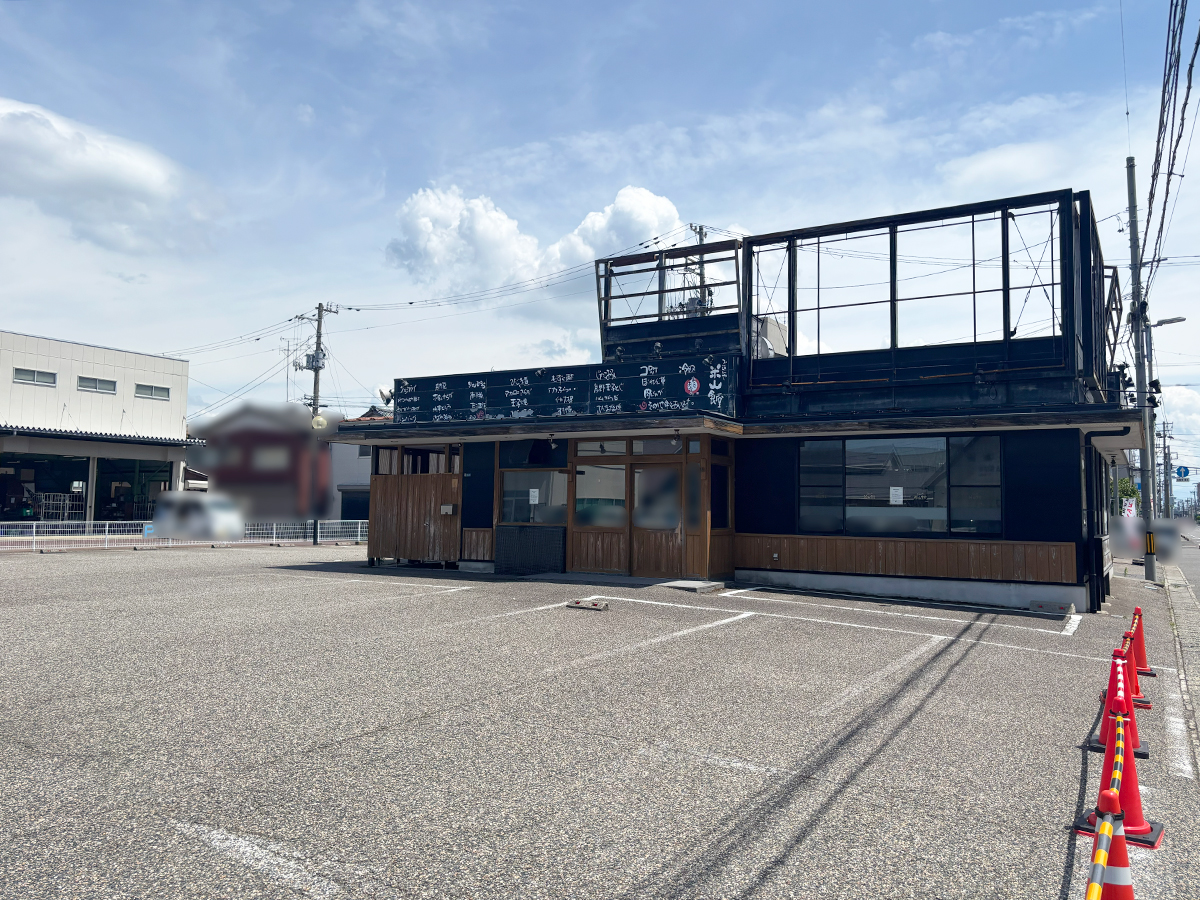 ラーメン豚山 新潟米山店の外観