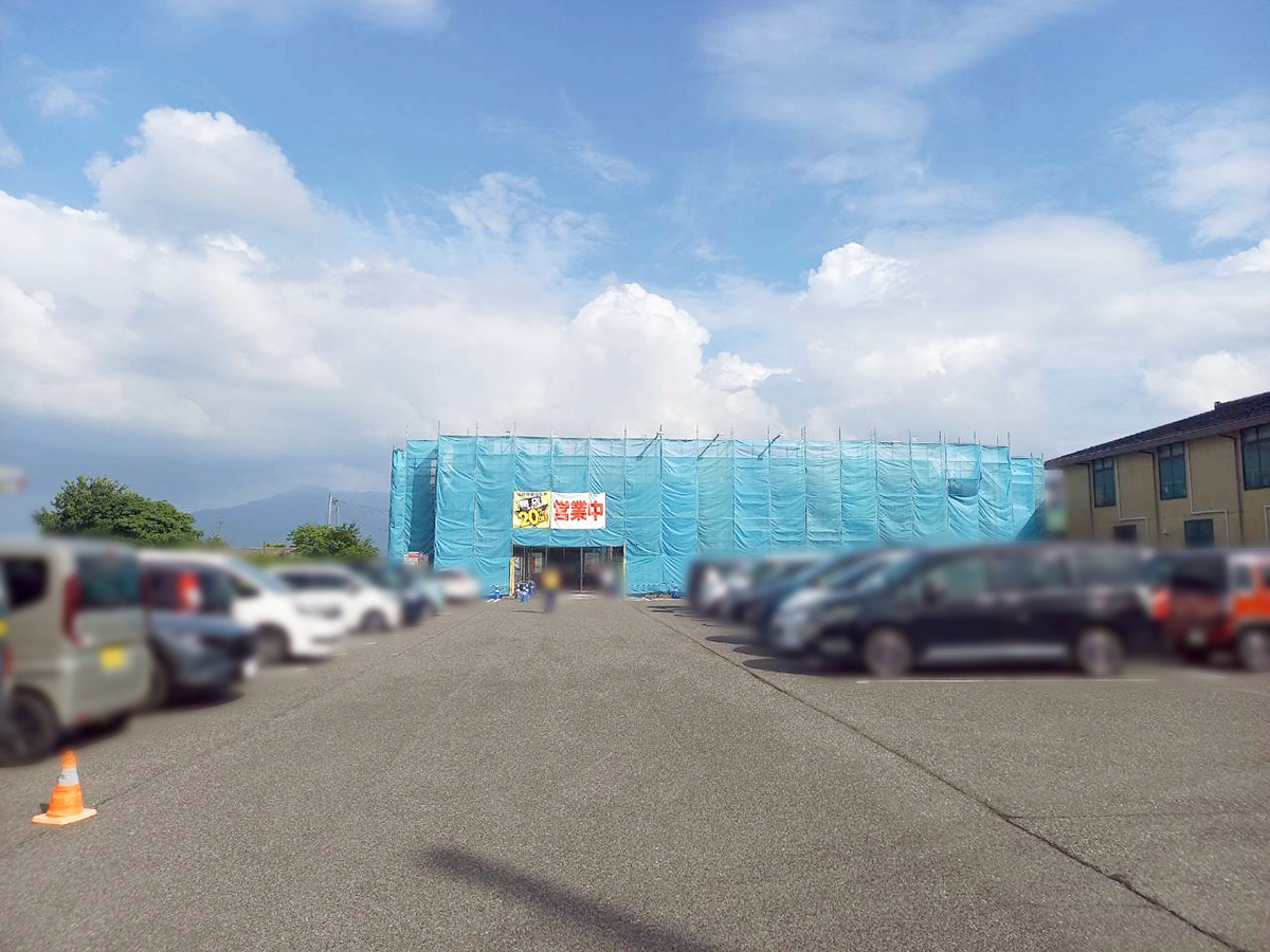 しまむら 五泉店の外観