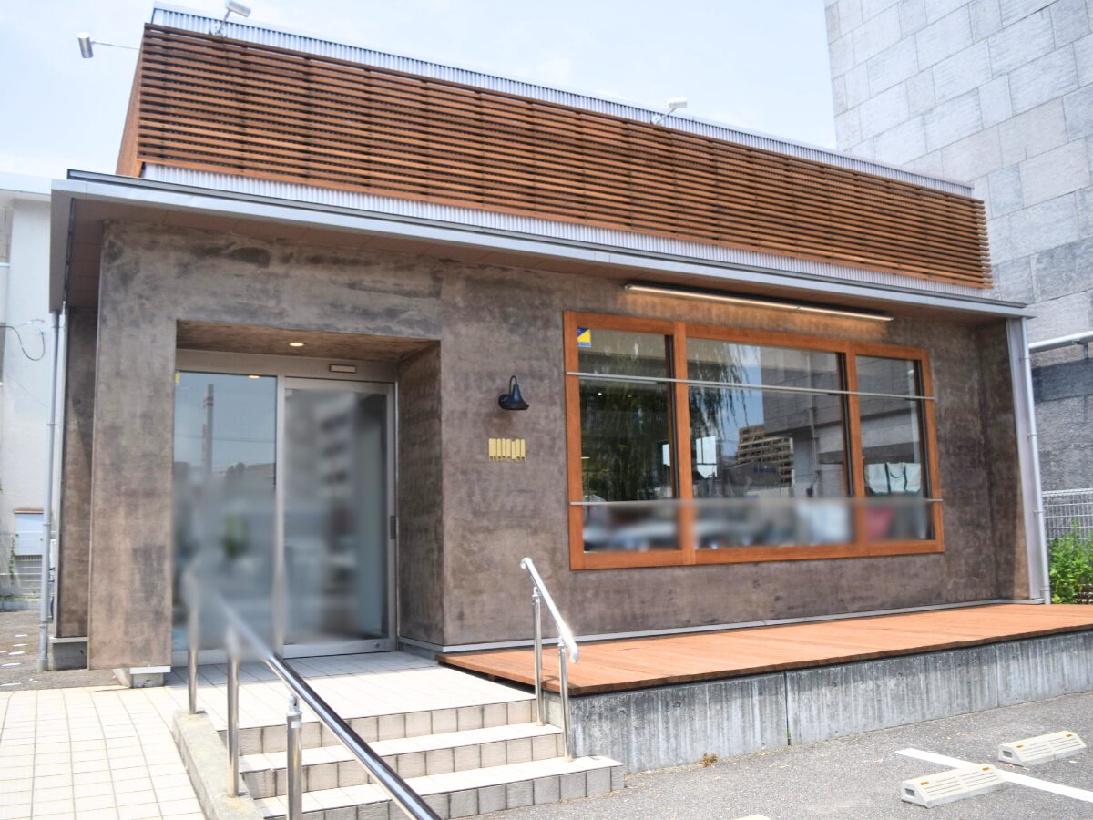 Marchon(マルション)の外観