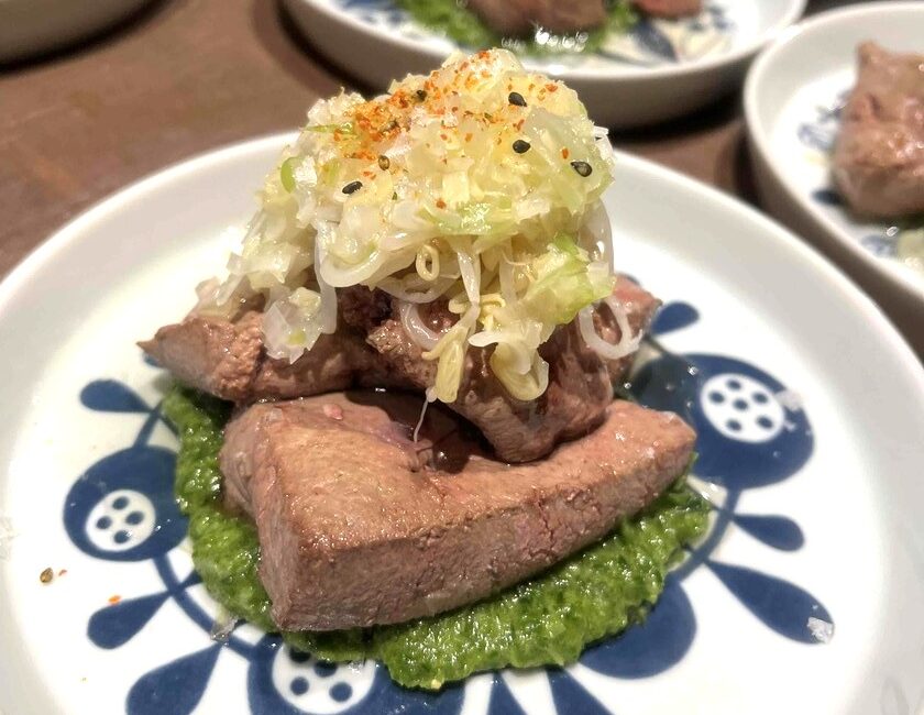 ヒガシサカノウエ酒場スケタツの進化系!レバニラ