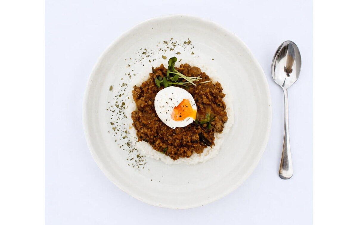 昼にスパイスのキーマカレー