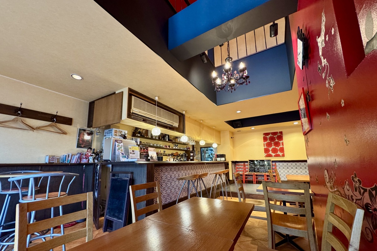 名もなき店
