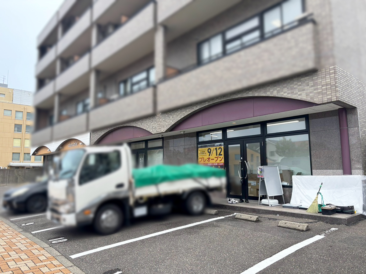 SMART GOLF 新潟駅南弁天線通り店の外観