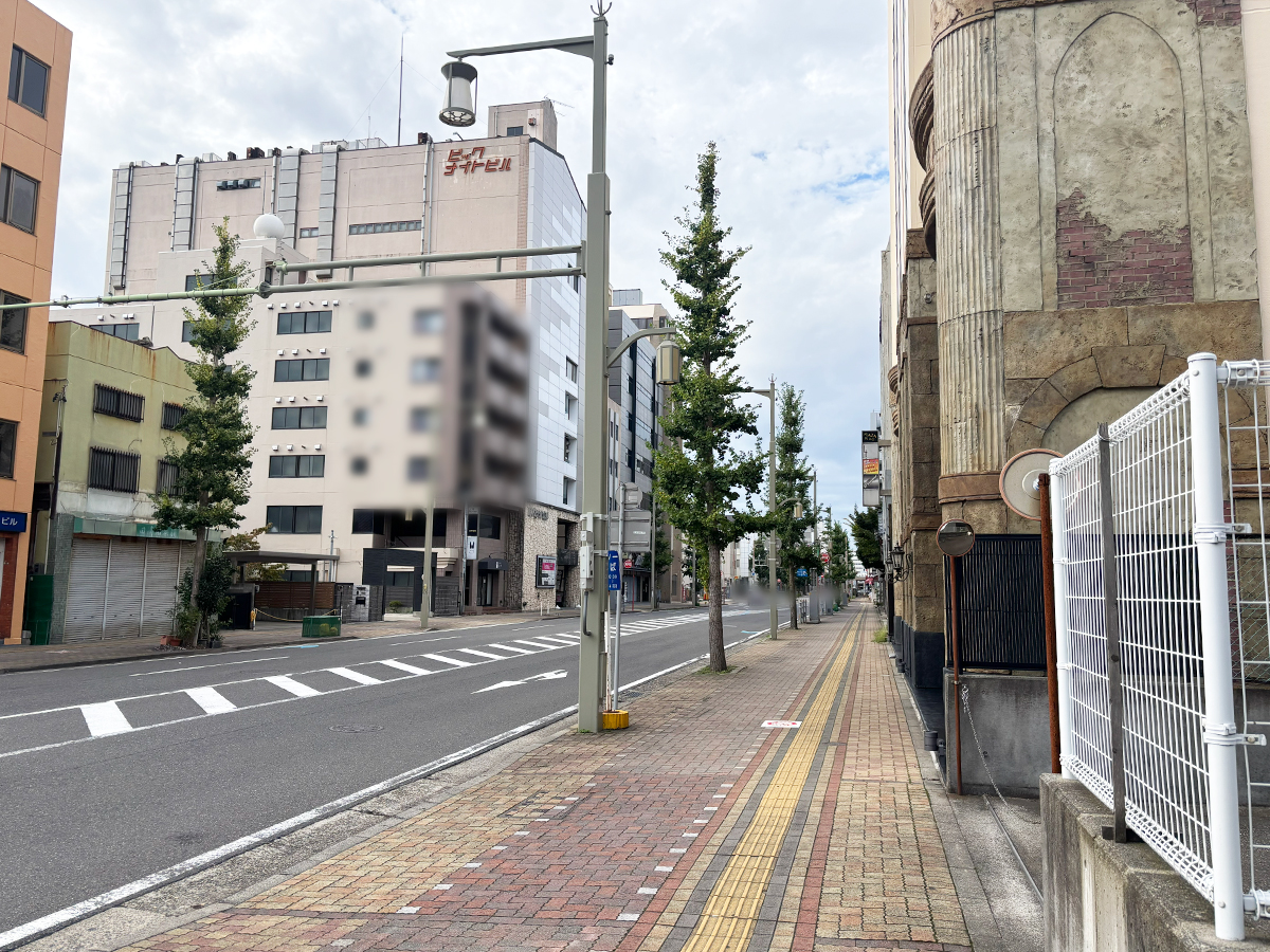 沖縄酒場 AWAMORI+ 新潟店の場所