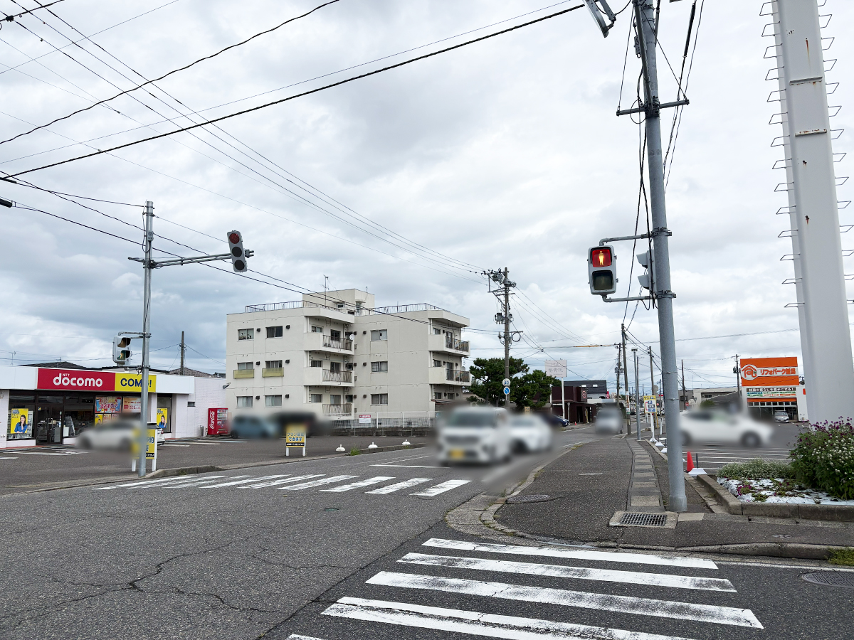 スーパーのアオキ 石山店の場所
