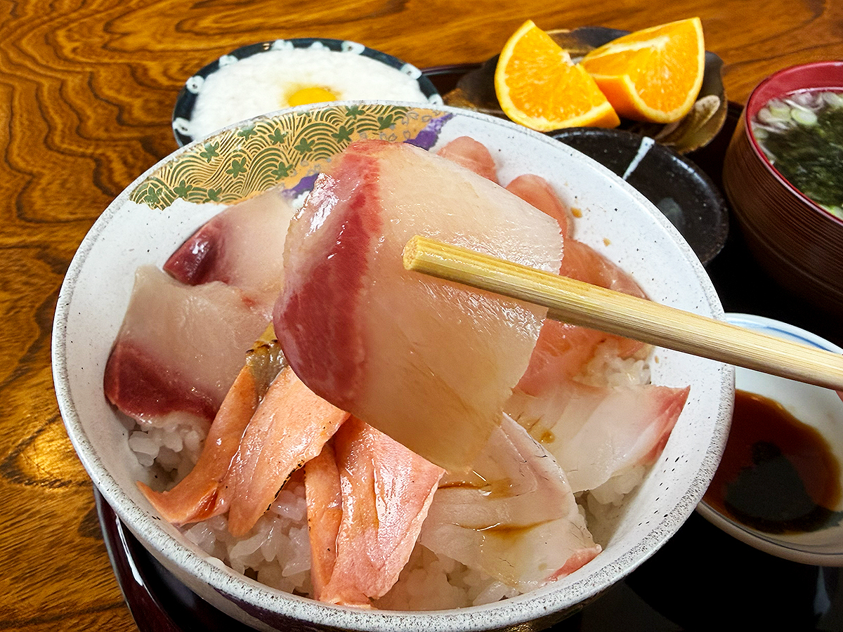 千の月