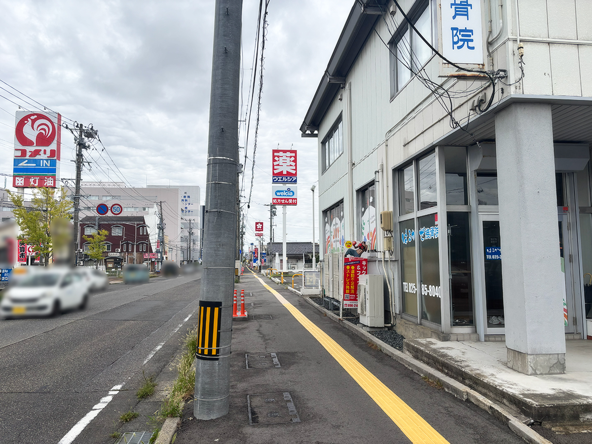 select shop JOYの場所
