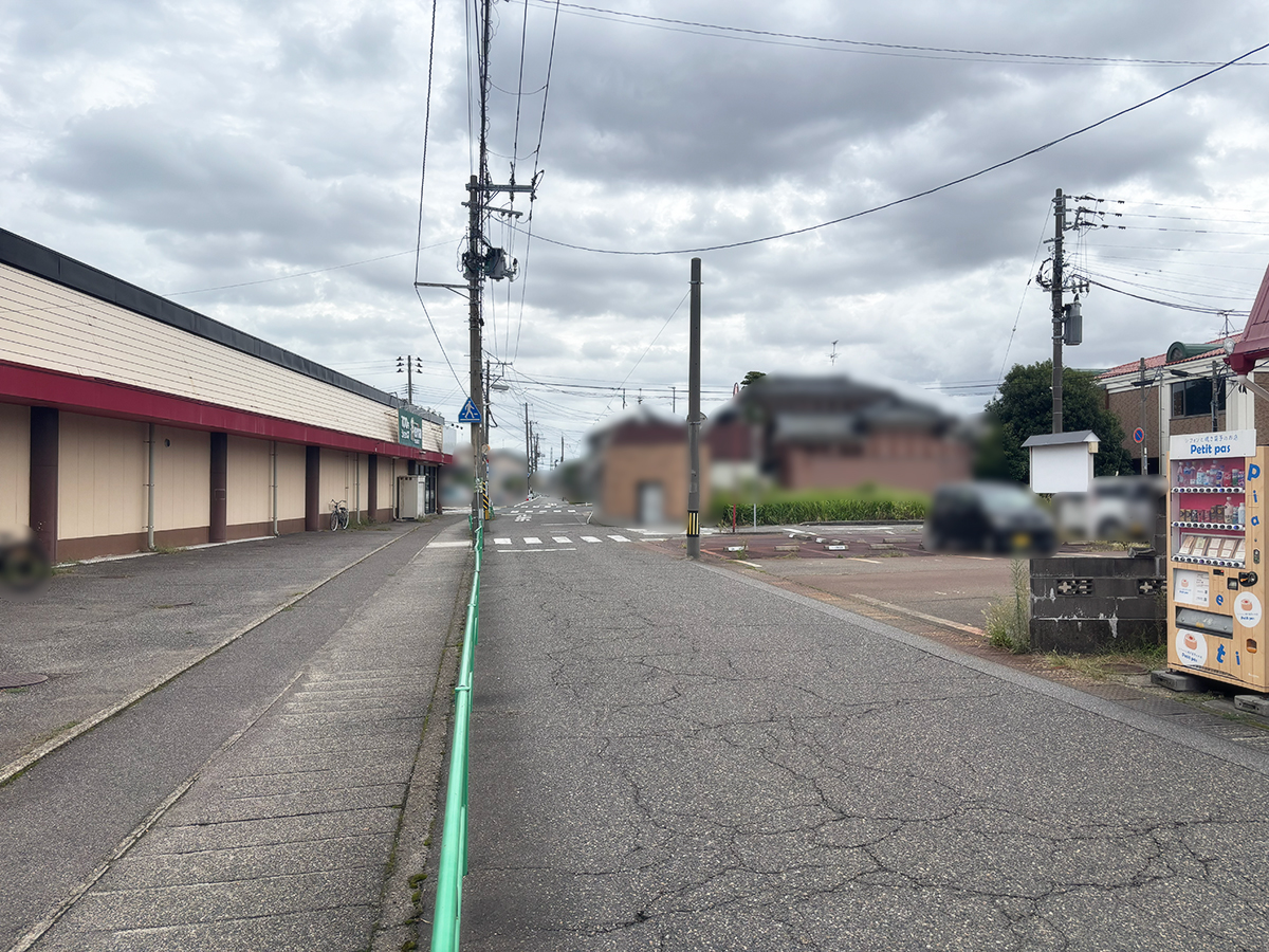 Petit pasの場所