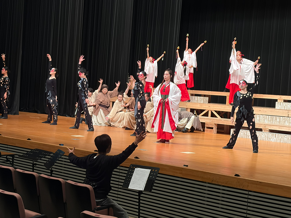 アツタ外伝初演の様子