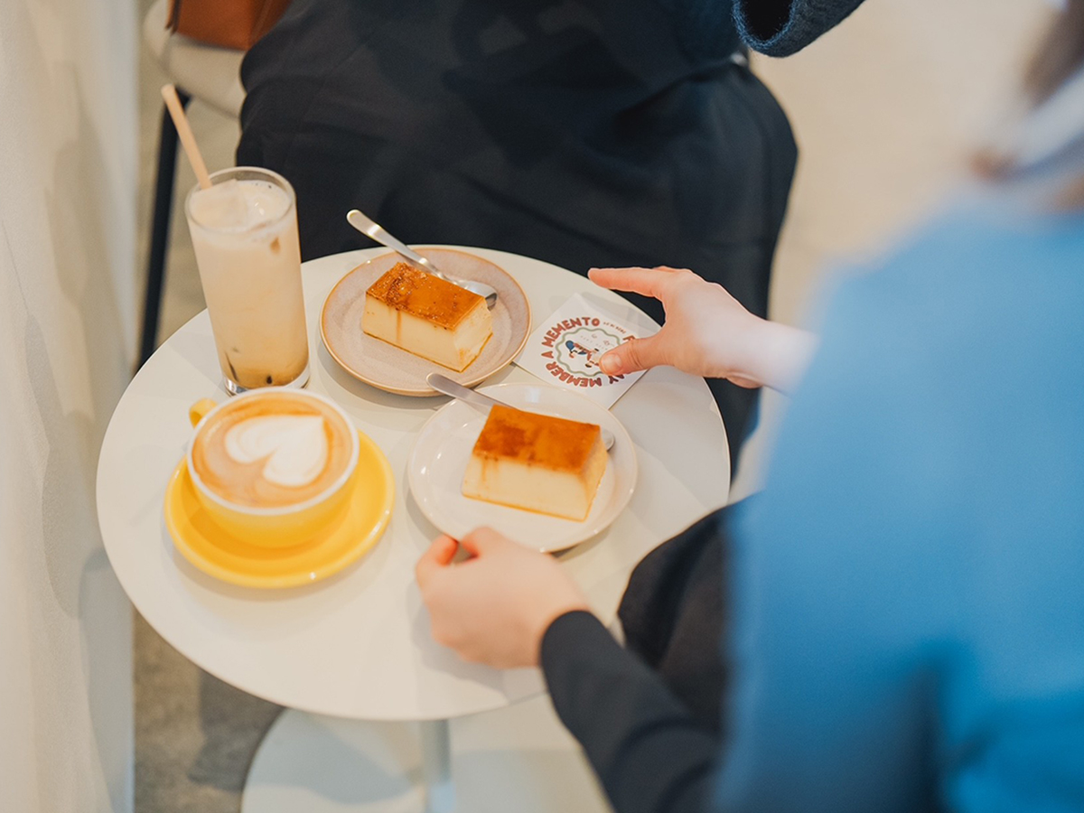OYATSU CAFE ゆのの飲食風景