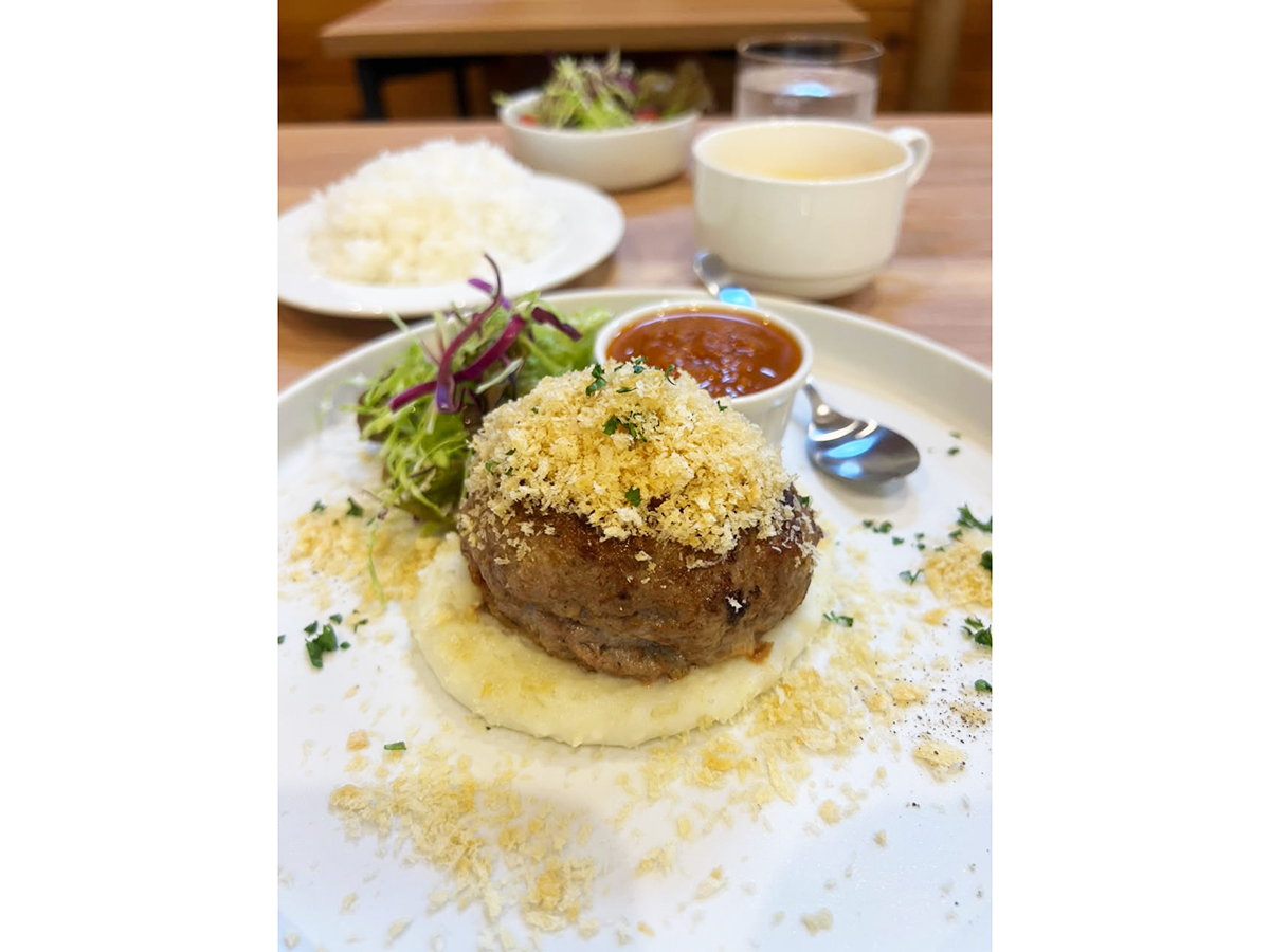 ハンバーグのにしの和牛ハンバーグ メンチカツ風