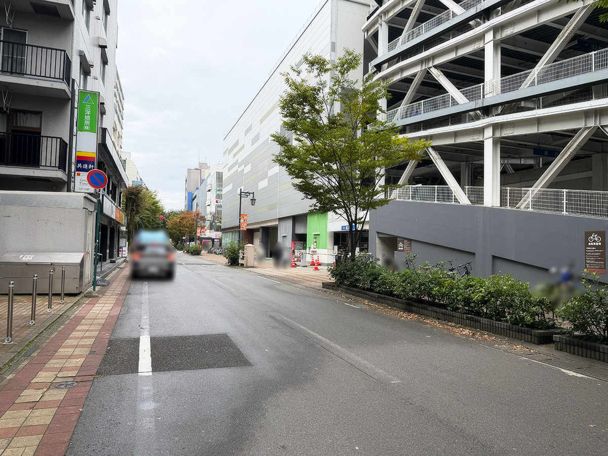 ラーメン豚山 新潟万代店の場所